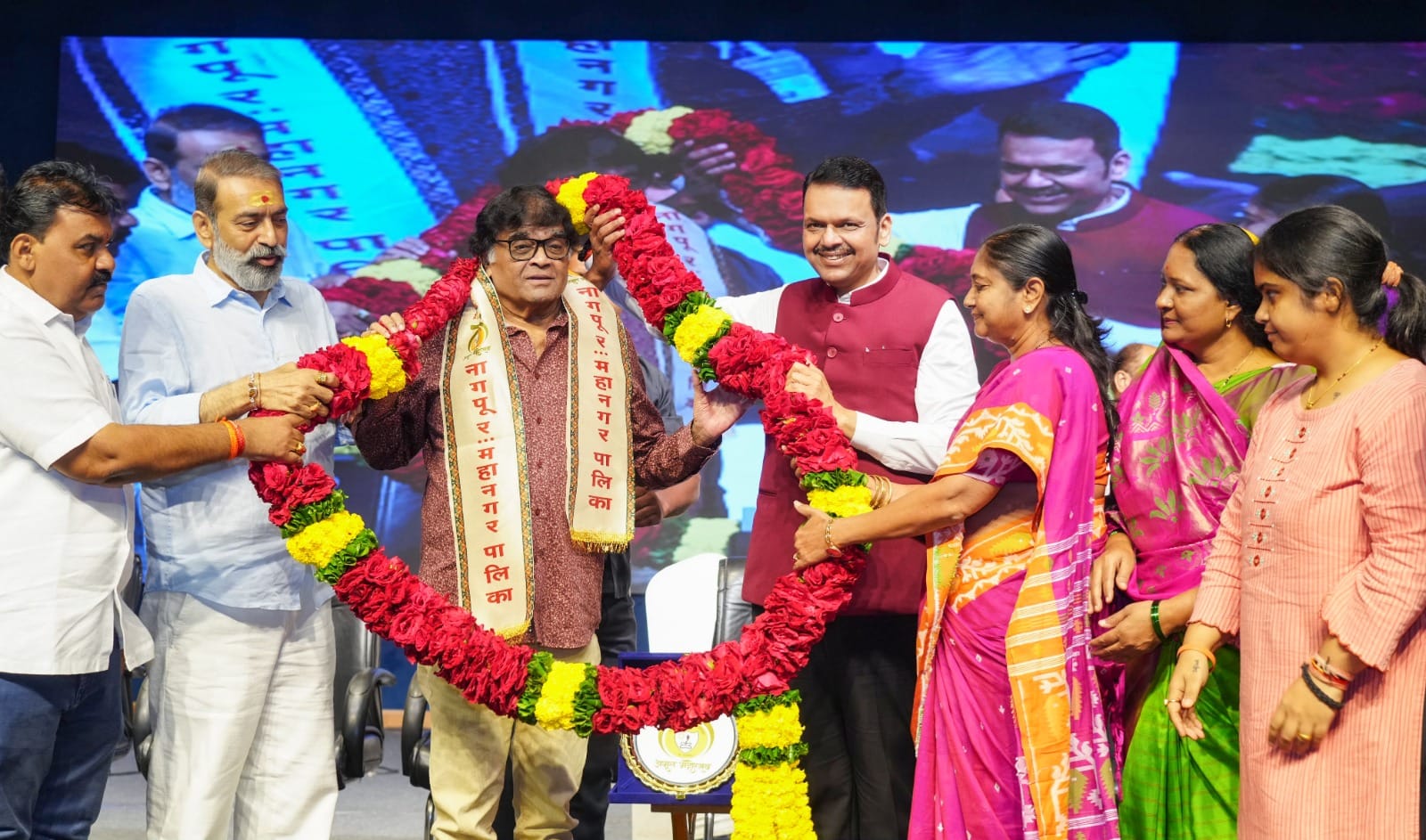 महाराष्ट्राच्या मनातील सुपरस्टार महाराष्ट्र भूषण व पद्मश्री अशोक सराफ यांचा गौरव!
