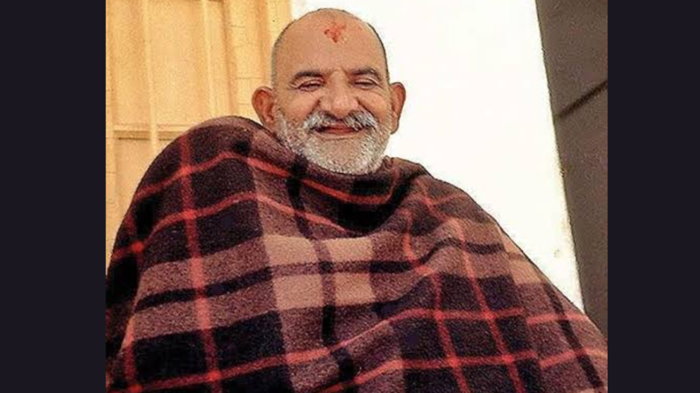 नीम करोली बाबा यांचे जीवनमंत्र: आजच्या पालकांनी आणि मुलांनी नक्की आत्मसात करावेत असे ५ अमूल्य संस्कार