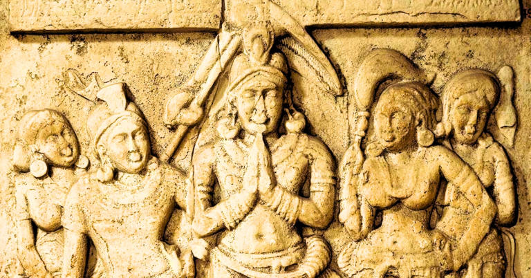 प्राचीन भारतात कोणती भाषा बोलली जात होती? संस्कृतला का म्हटले जाते ‘सर्व भाषांची जननी’?
