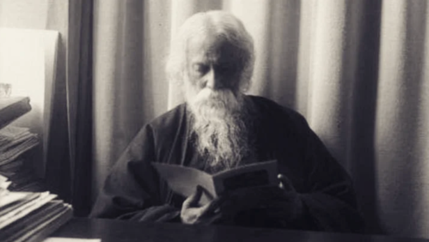 रवींद्रनाथ टागोर यांचे ७ जीवनमंत्र: यश आणि मनःशांतीचा खरा मार्ग