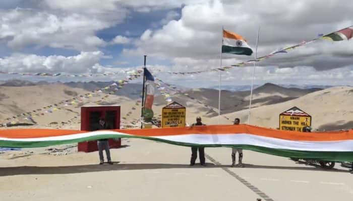 कारगिल वीरांना अनोखी मानवंदना; उमलिंग ला येथे ३९० फूट तिरंगा फडकवून ‘मिशन तिरंगा’ यशस्वी