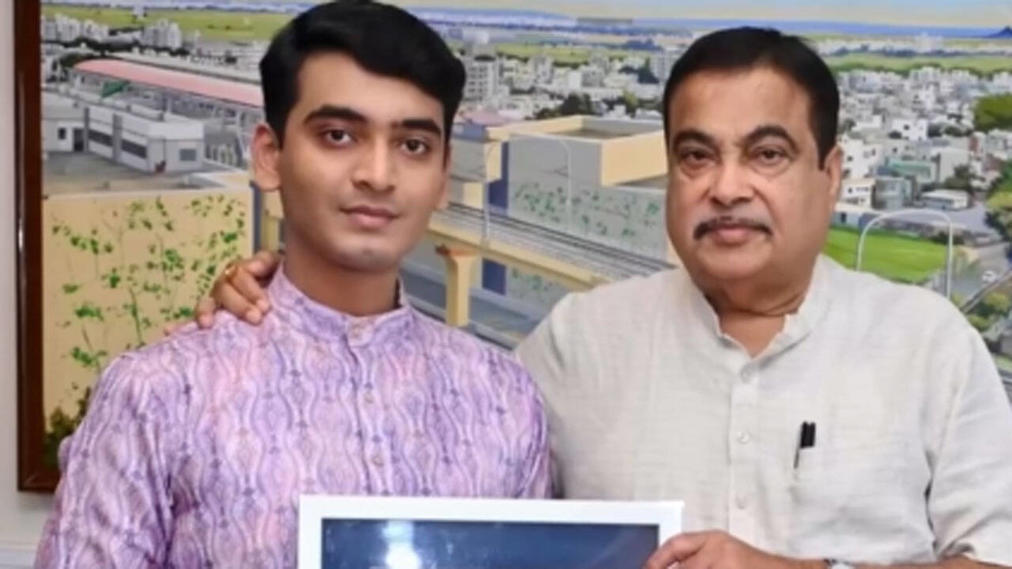 छोट्याशा खोलीतून जागतिक विक्रमापर्यंत – नागपूरच्या हिटेन धारपुरेची प्रेरणादायी झेप