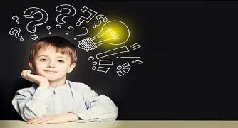 आपल्या मुलाच्या मनात काय चालले आहे हे जाणून घ्यायचे आहे? मग त्याला ही ७ प्रश्नं विचारा!