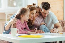  मुलांच्या आत्मविश्वासासाठी पालकांनी टाळाव्यात अशा ३ गोष्टी