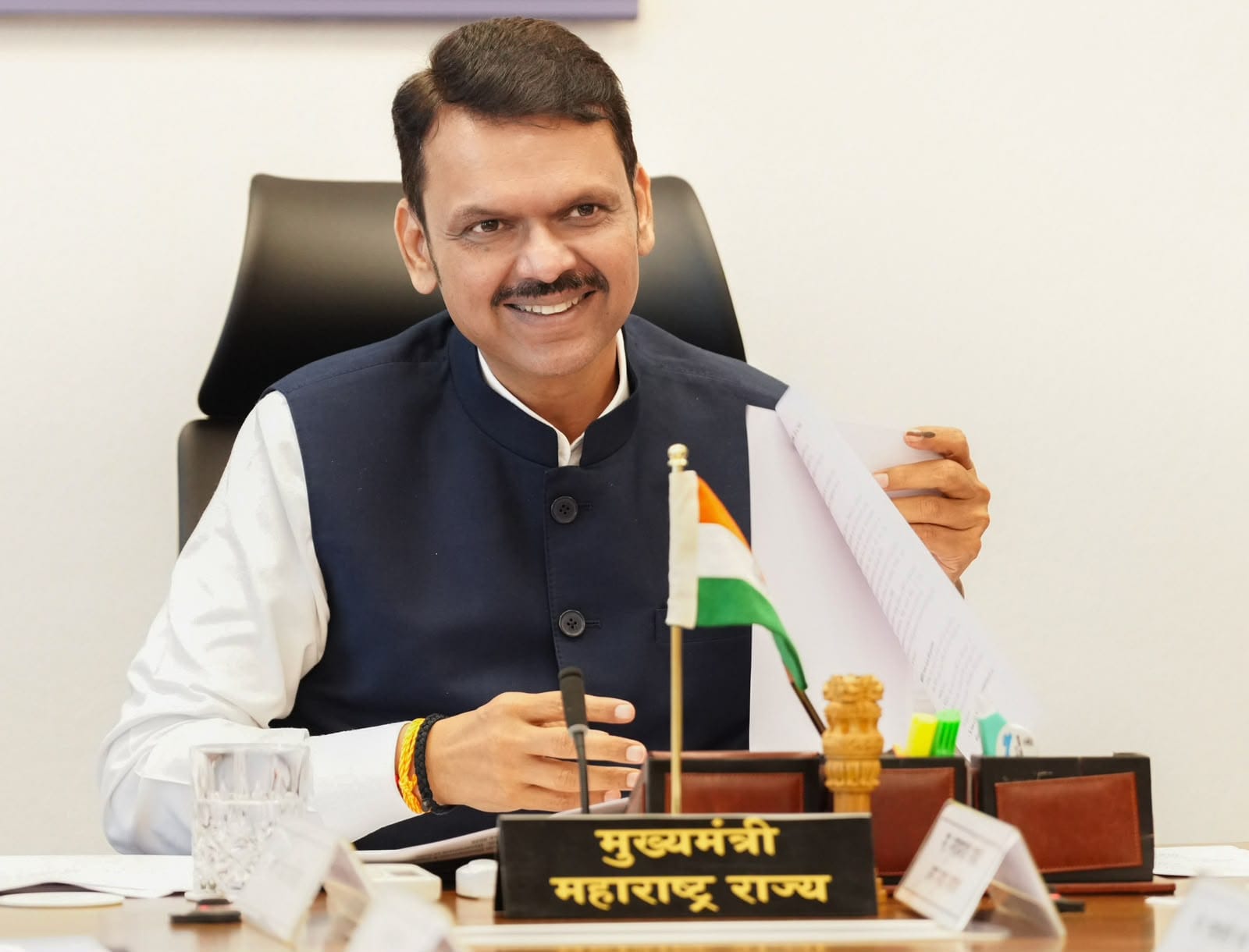 महाराष्ट्र मंत्रिमंडळाचे महत्त्वाचे निर्णय! दुष्काळग्रस्त शेतकऱ्यांपासून दिव्यांगांच्या कल्याणापर्यंत, राज्याच्या विकासाला चालना