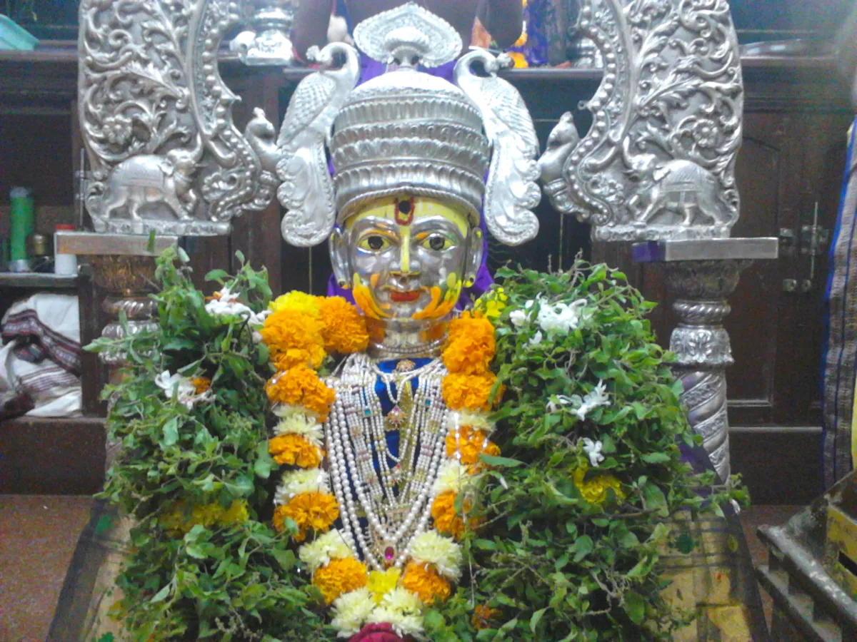 संतश्रेष्ठ निवृत्तीनाथ महाराज – नाथ परंपरेचे आद्य दीपस्तंभ