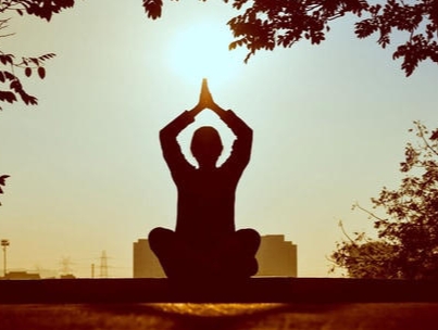 योग म्हणजे केवळ आसने नव्हे; जाणून घ्या योगाचा खरा अर्थ आणि अष्टांग योगाची महती
