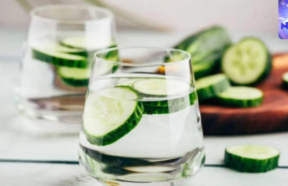  काकडी पाणी (Cucumber Water): दररोज प्यायल्यास शरीरावर काय परिणाम होतात?